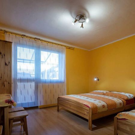 Villa Dam Liptovský Mikuláš Buitenkant foto