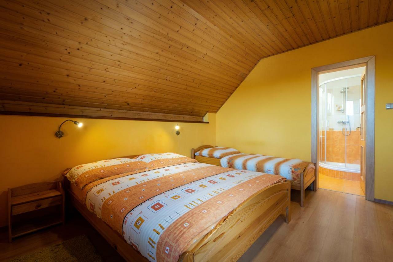 Villa Dam Liptovský Mikuláš Buitenkant foto